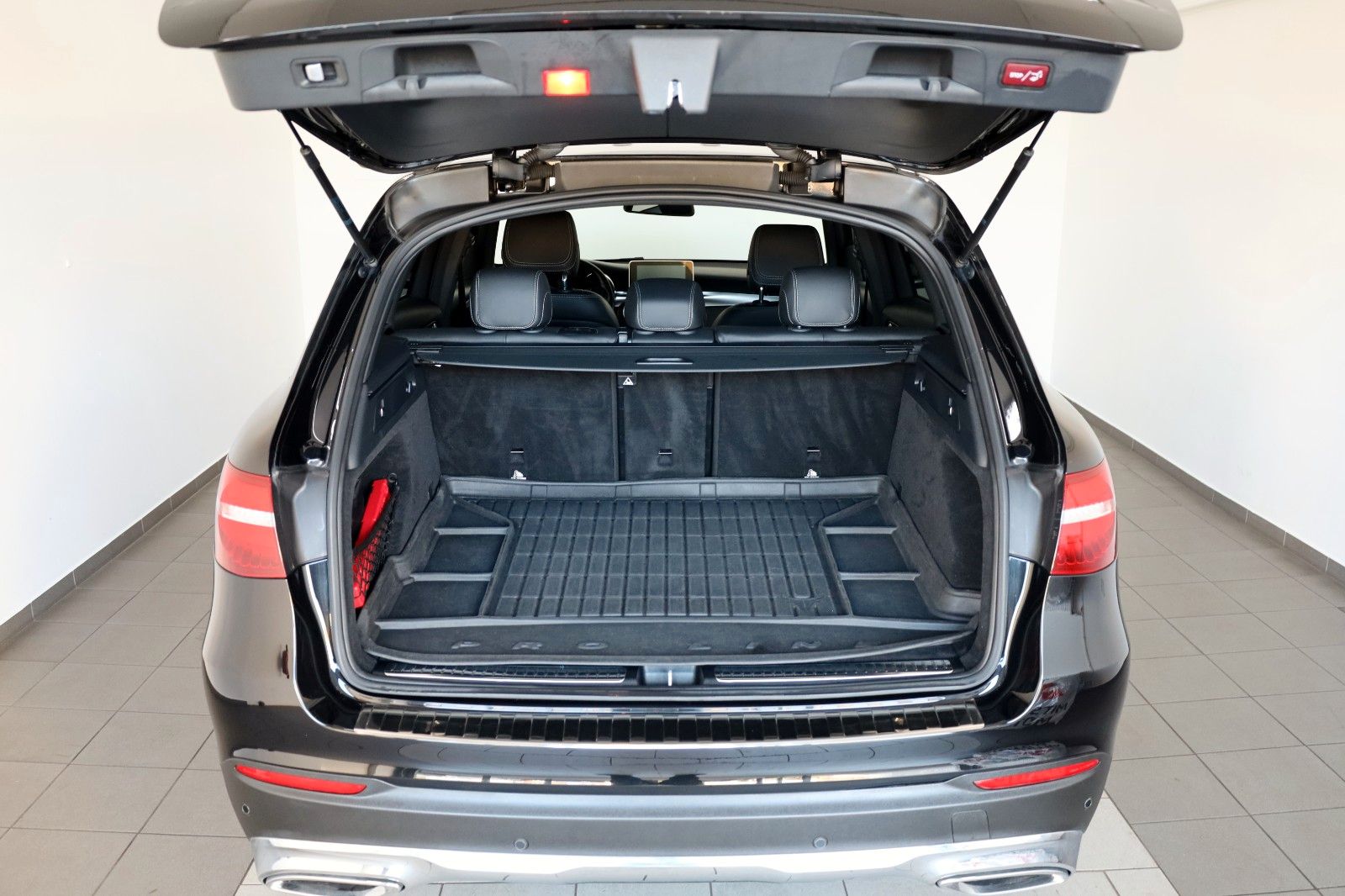 Fahrzeugabbildung Mercedes-Benz GLC 350d 4M Leder,Navi,LED,360°,Burmester,Panora