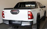 Toyota Hilux 2.8 D-4D 4x4 Invincible Sport,ACC,Rollo el - Toyota Hilux mit Diesel-Antrieb: Vollleder