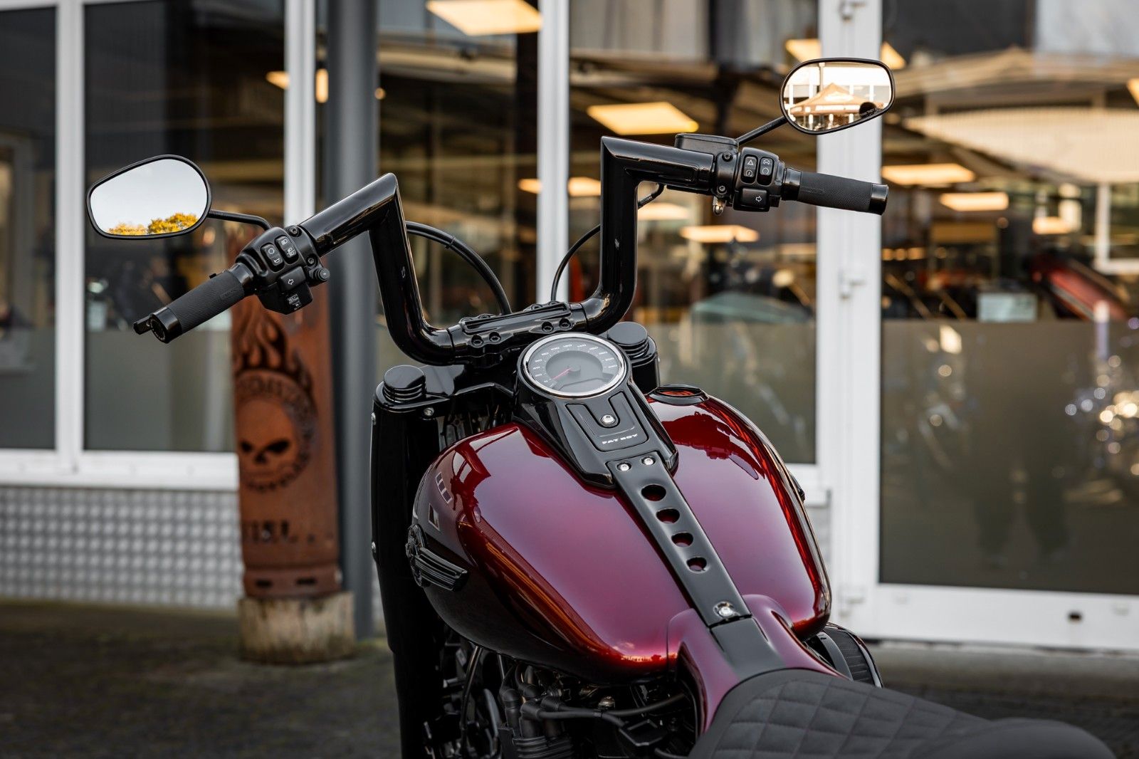 Fahrzeugabbildung Harley-Davidson FAT BOY FLFBS 114 MY24 - JEKILL&HYDE - CUSTOM