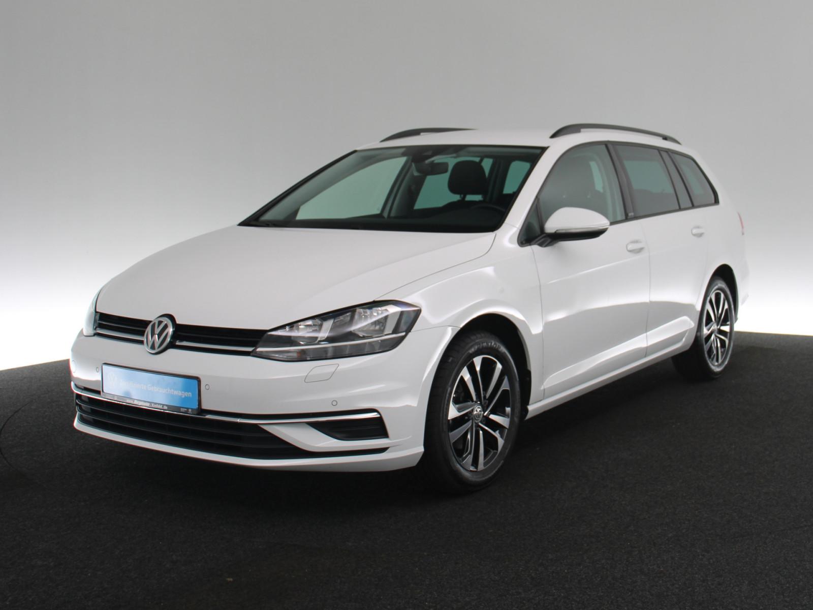 Volkswagen Golf VII 1.5 TSI United AHK ACC NAVI SHZ PDC