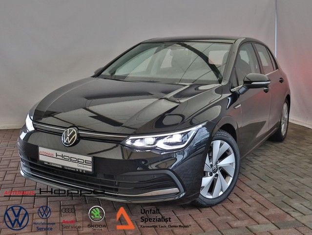 Volkswagen Golf Style 1,5 l TSI+PANO+MATRIX+AHK+APP+NAVI