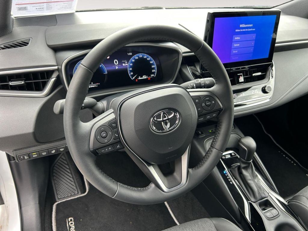 Fahrzeugabbildung Toyota Corolla 1.8 Hybrid Touring Sports Team Deutschla