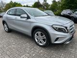 Mercedes-Benz GLA 220 CDI Urban Bi Xenon Automatik - Mercedes-Benz GLA 220: Cdi