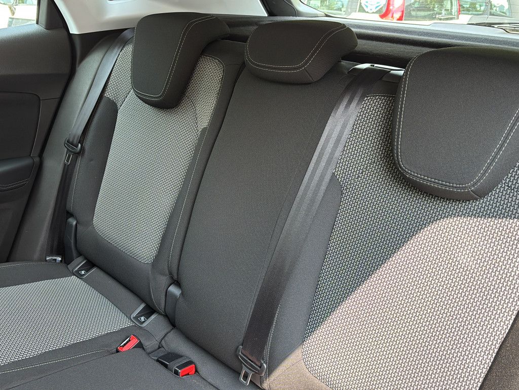 Fahrzeugabbildung Opel Grandland X 1.2 Turbo 96kW Edition Auto