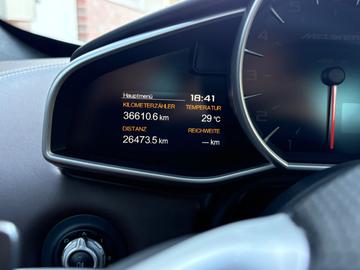 2012 Mclaren MP4-12C — миниатюра 36
