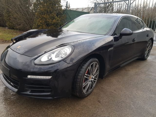 Porsche Panamera Diesel Edition