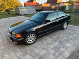 BMW 328i 2.Hd Klima sehr Original Traumkonfiguration - BMW 328: Coupe, 328i