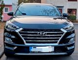 Hyundai TUCSON 1.6 CRDi 48V Pano/Navi/Keyless Go/el Heck - Hyundai TUCSON: Go