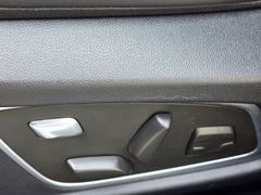 Fahrzeugabbildung Koleos Initiale Paris 1.3 TCe 160 EU6d