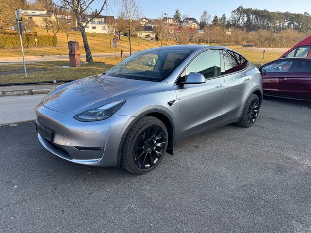 Tesla Model Y LR AWD *20" Induction*Quicksilver* 2024