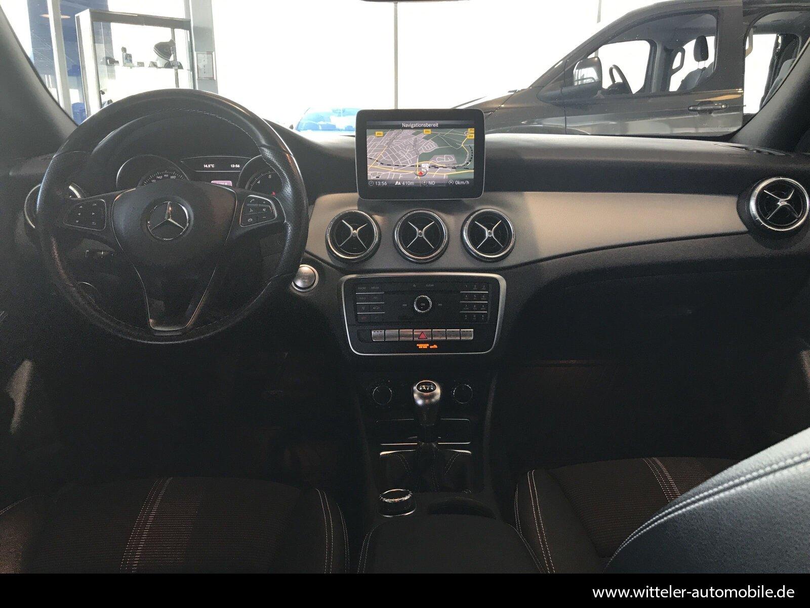 Mercedes-Benz CLA 200 Shooting Brake Urban AHK/LED/Navi/Klima