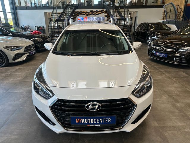 Hyundai i40 cw blue Trend *Navi*AHK*Klima*