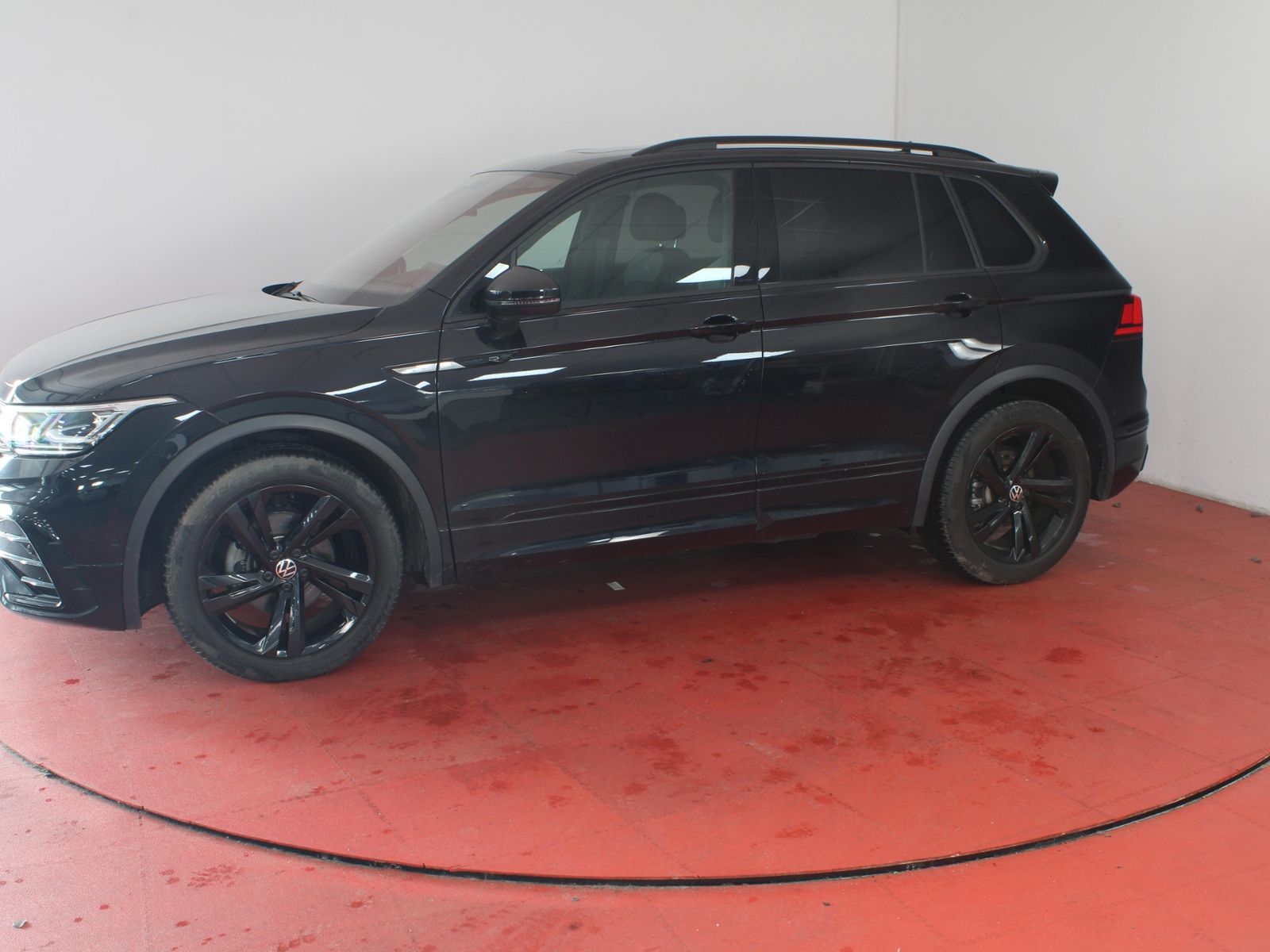 Volkswagen Tiguan R-Line Black Style 2.0TDI DSG 356,-ohne A foto 23