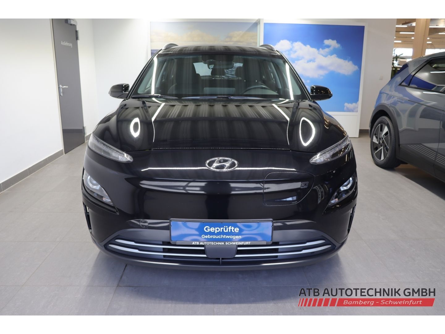 Fahrzeugabbildung Hyundai KONA Elektro Select 39,2kWh 96,4% SOH ACC Apple