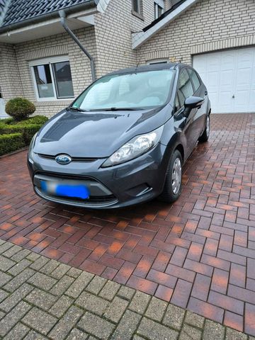 Ford FORD FIESTA  / TÜV NEU