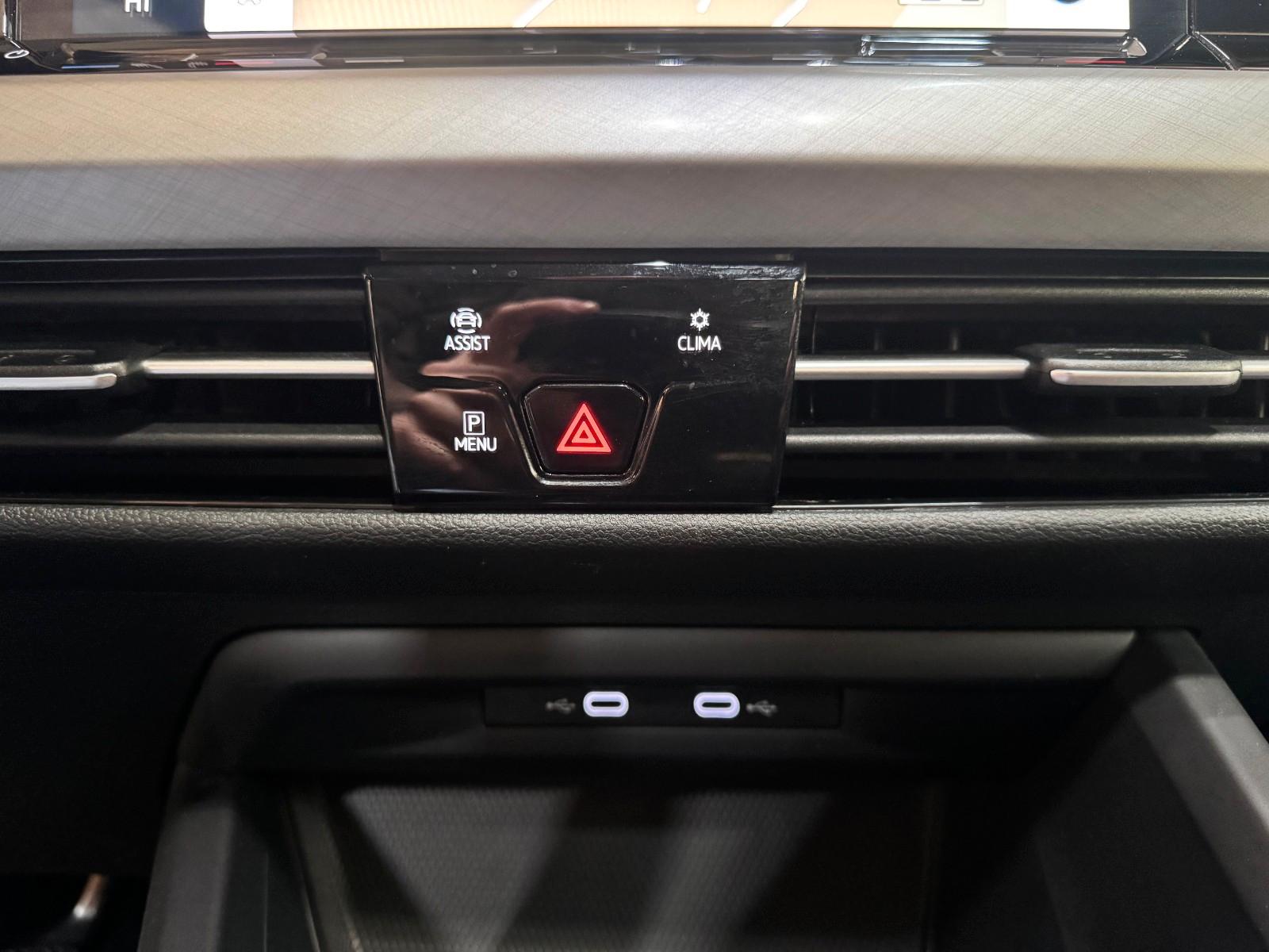 Volkswagen Golf VIII Variant Life 2.0 TDI, миниатюра 14
