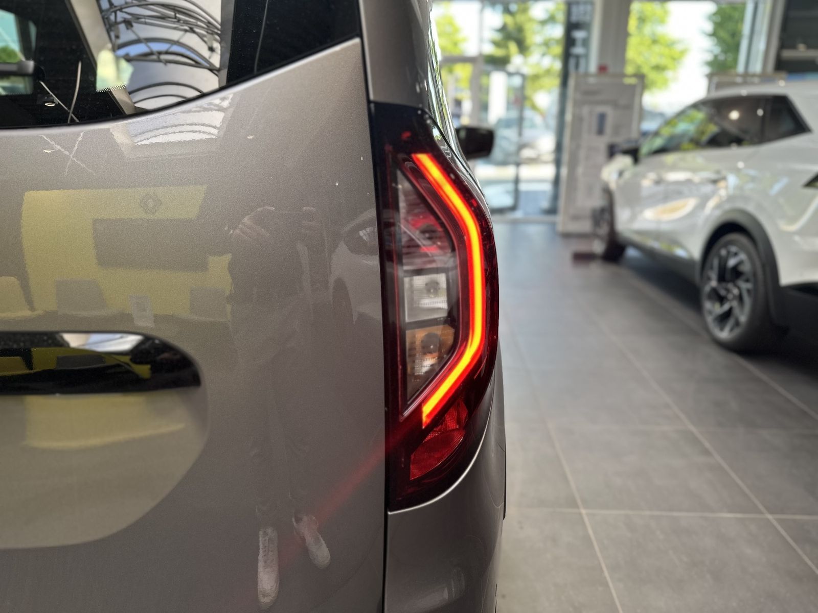 Renault Kangoo - Bild 22