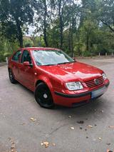 Volkswagen VW BORA 1.6l 105PS mit TÜV 2027 - Volkswagen Bora: V6