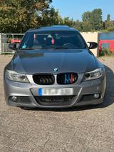 BMW 330D E90 - BMW 330: 330d E90