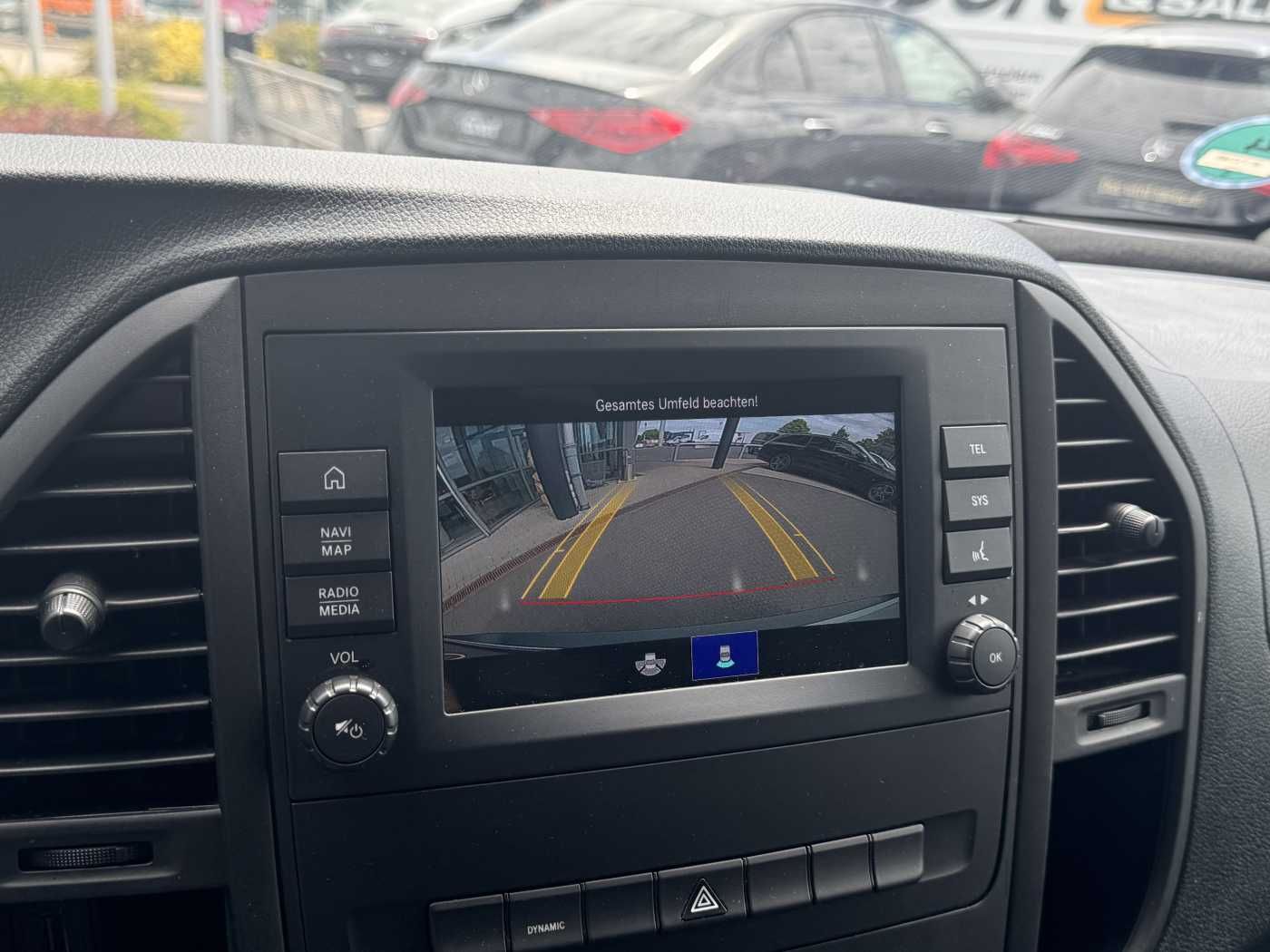 Fahrzeugabbildung Mercedes-Benz eVito 112 Klima Kamera Navi SHZ Tempomat