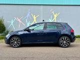 Volkswagen Golf VII 2.0 TDI BMT ALLSTAR NAVI PDC 8-Fach Ber - mit Diesel-Antrieb: Blau, mit Android Auto