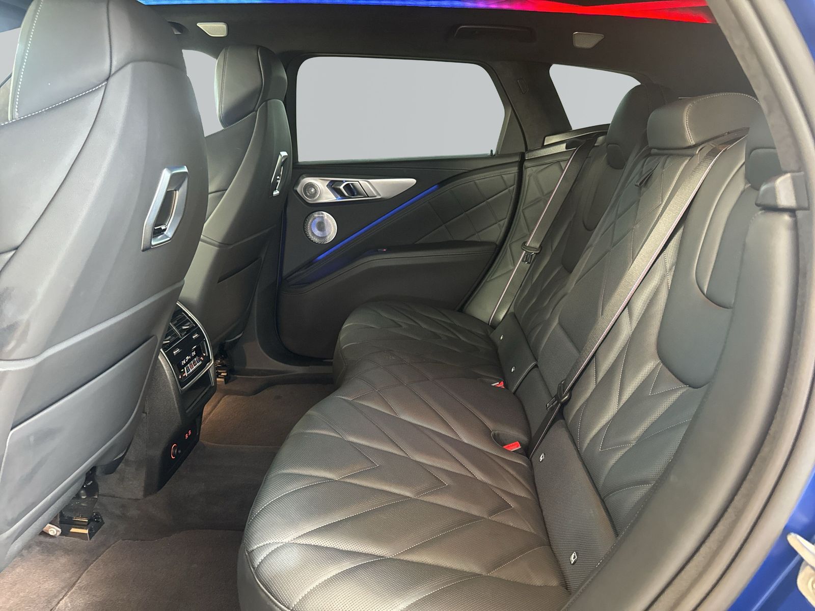 BMW XM - Bild 9