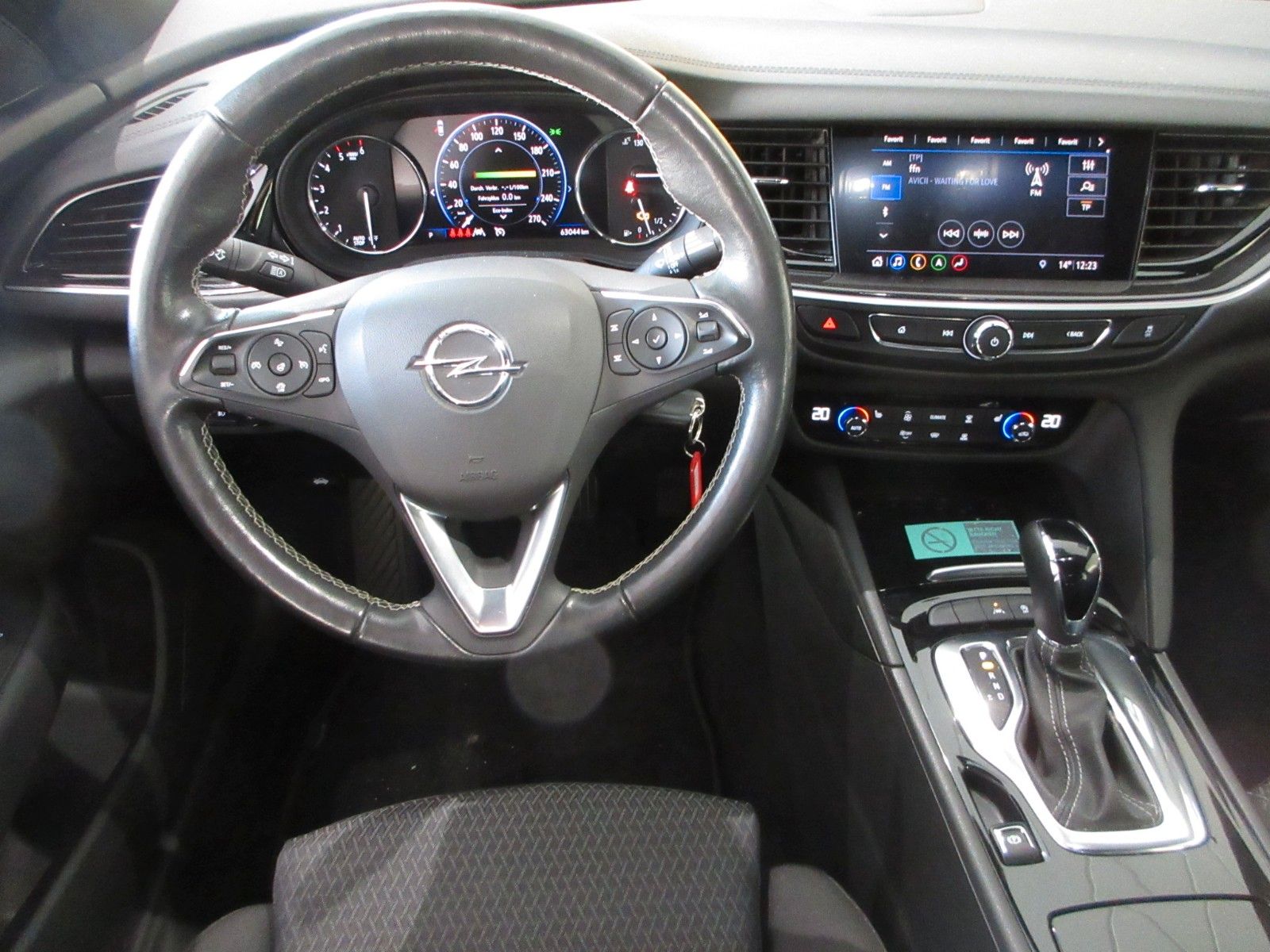 Fahrzeugabbildung Opel Insignia B 2.0D ST LED/NAVI/SHZ/LHZ/AHK