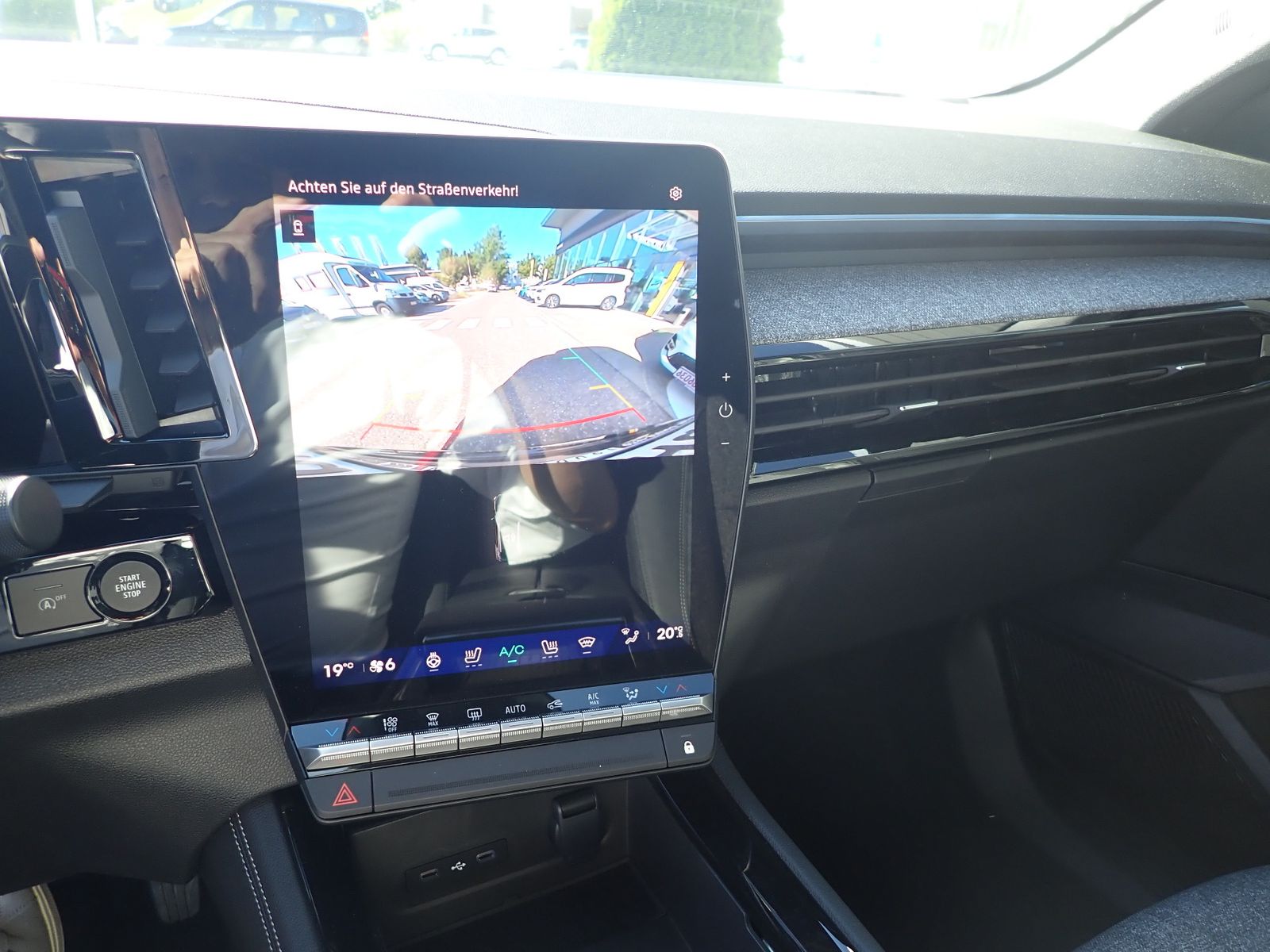 Fahrzeugabbildung Renault Austral Techno Mild Hybrid 160 Automatik