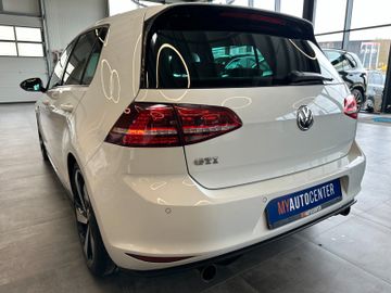 Volkswagen Golf VII Lim. GTI BMT *BiXenon*Navi*ACC*Kamera*