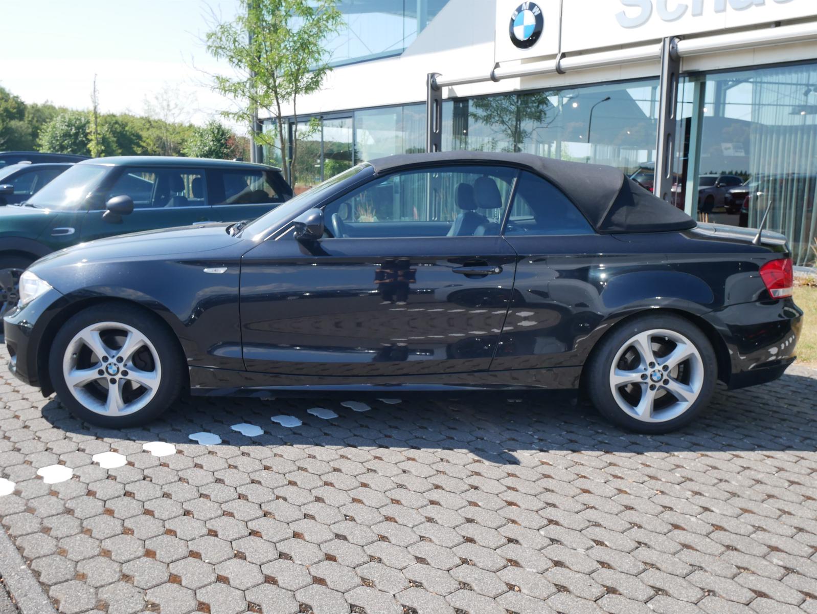 BMW 118i Cabrio NAV PDC SHZ Tempomat