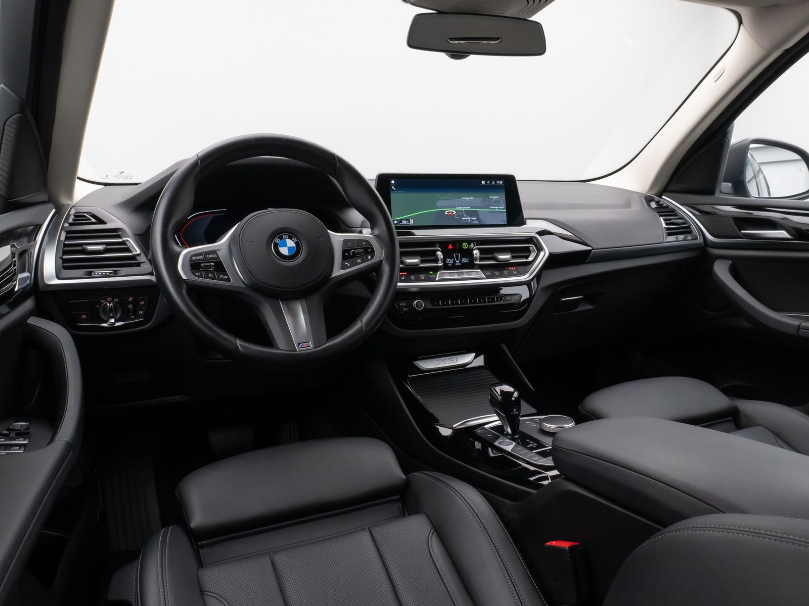 Fahrzeugabbildung BMW X3 xD20i Kamera DAB HiFi Leder M Sport 19Zoll