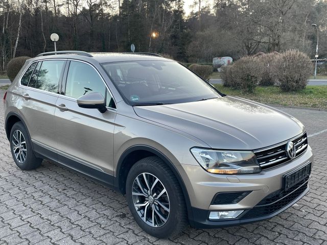 Volkswagen Tiguan 2.0 TDI Aut.4MOTION*AHK*ACC*LKHZ*SHZ*ALU