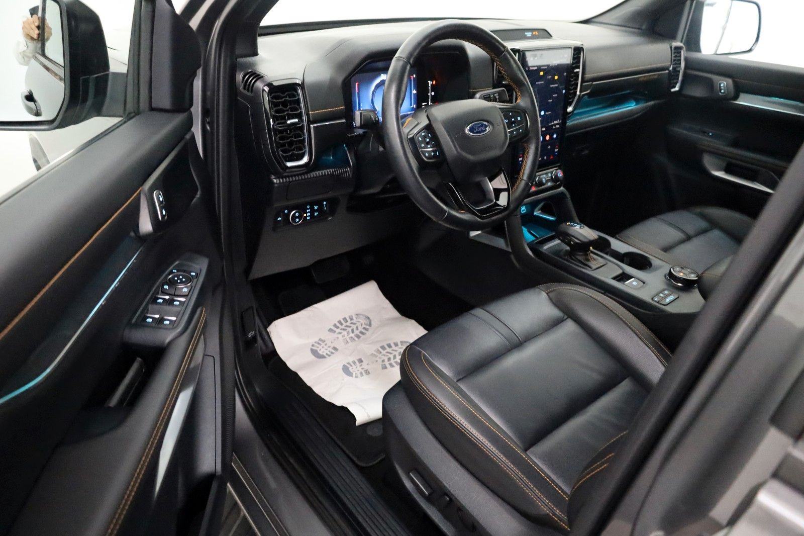 Fahrzeugabbildung Ford Ranger Wildtrak e-4WD,Leder, CarPlay, ACC, Rollo