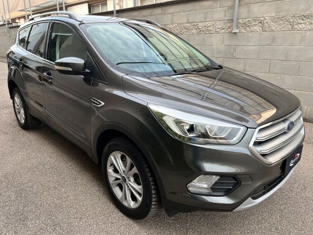 Ford Kuga 1.5 tdci 120cv TITANIUM NAVI/CAMERA/PD