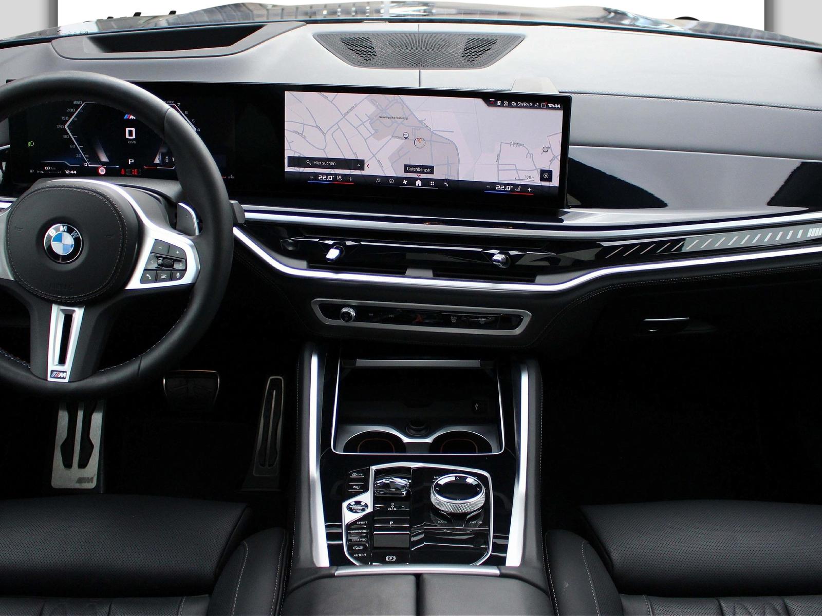 BMW X6 M60i xDrive M Sport PANO AHK SITZBELÜF SKY LO