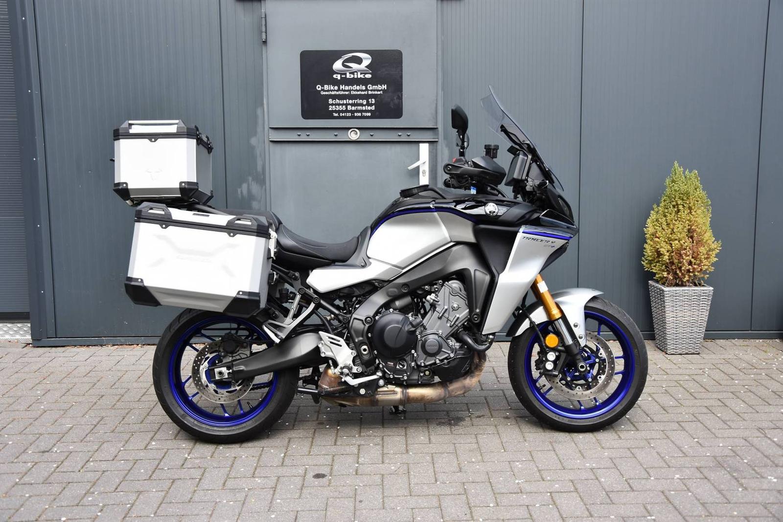 Yamaha Tracer 9 GT + Koffer, Topcase von SW-Motech