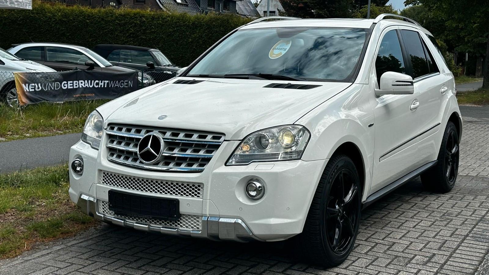 Mercedes-Benz ML 300 CDI 4MATIC/TÜV/Kamera/Navi/Memory/AMG