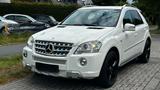 Mercedes-Benz ML 300 CDI 4MATIC/TÜV/Kamera/Navi/Memory/AMG - Mercedes ML 300 mit Schiebedach