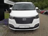 Hyundai H-1 2.5 D - Hyundai H-1 Starex mit Diesel-Antrieb