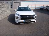 Mitsubishi Eclipse Cross 2.4 PLUG-IN HYBRID 4WD Select ...
