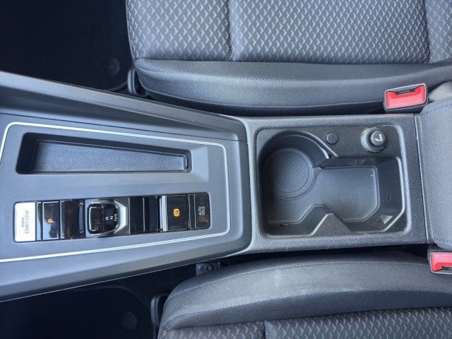 Golf VIII United 1.5 eTSI DSG NAV+LED+ACC+HARMAN
