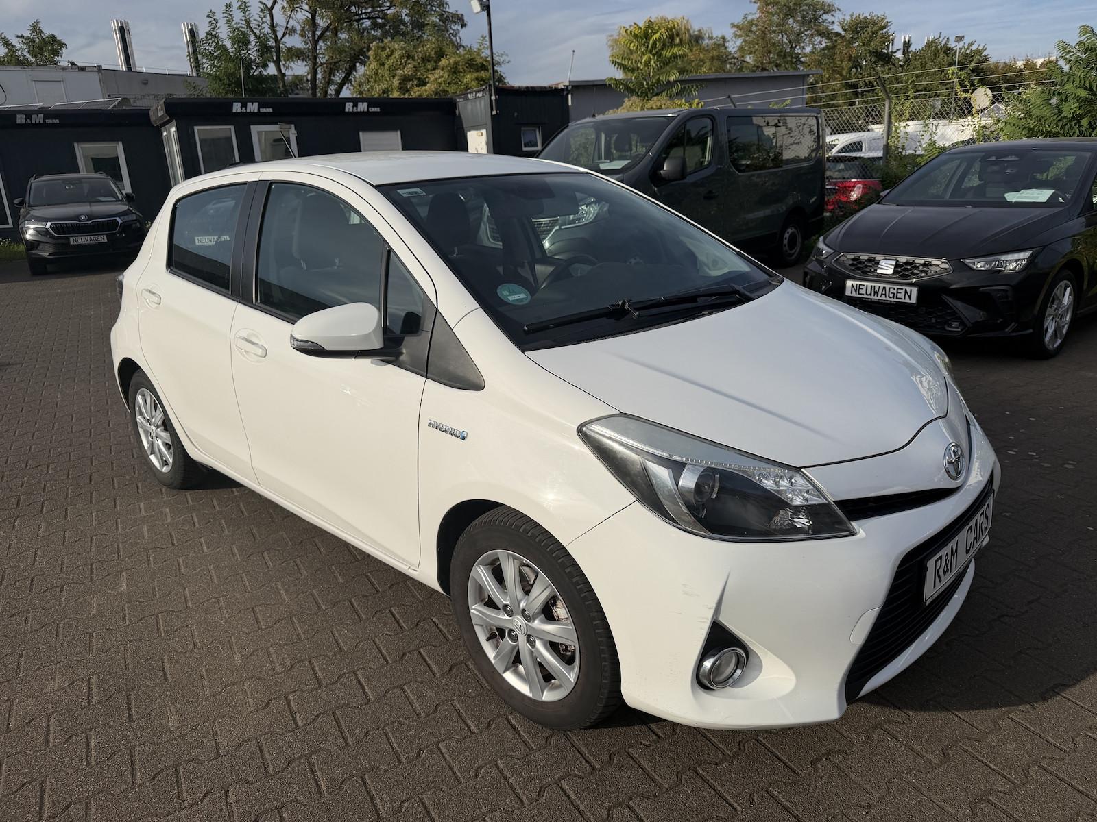 Toyota Yaris 1.5 Comfort Hybrid Unfallfrei Automatik