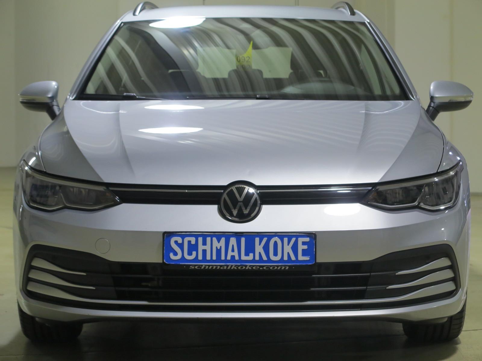 Volkswagen Golf VIII Variant TDI 2.0 SCR Life AHK Navi ACC