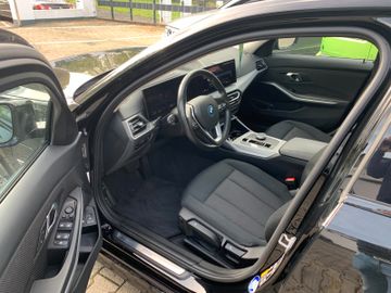 BMW 320 - 5