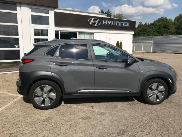 Fahrzeugabbildung Hyundai KONA Premium Elektro 2WD +HUD+NAVI+KLIMA+SHZ+RFK