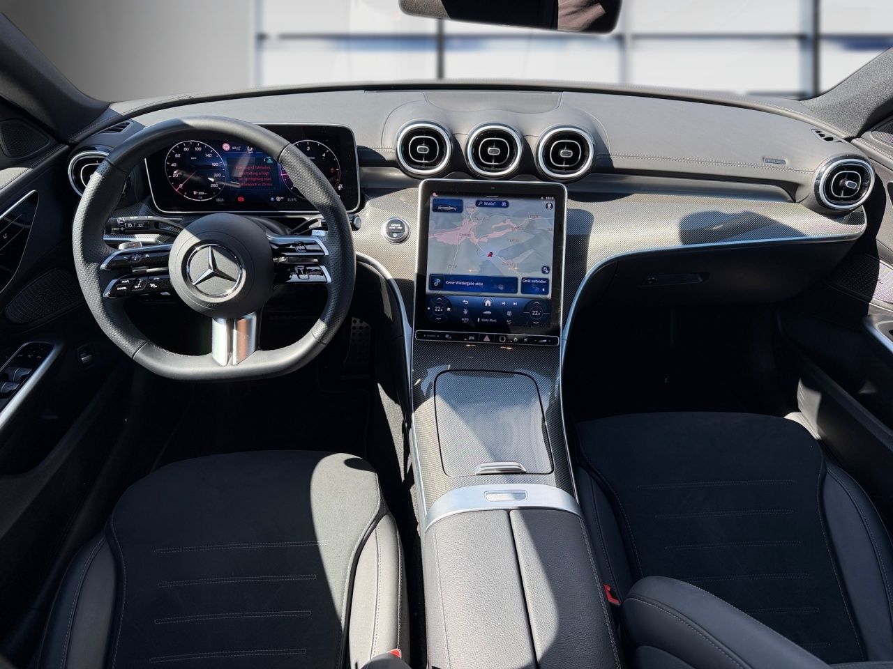 Fahrzeugabbildung Mercedes-Benz C 300 d T AMG+AHK+AMBIENTE+EASYPACK+KAMERA+