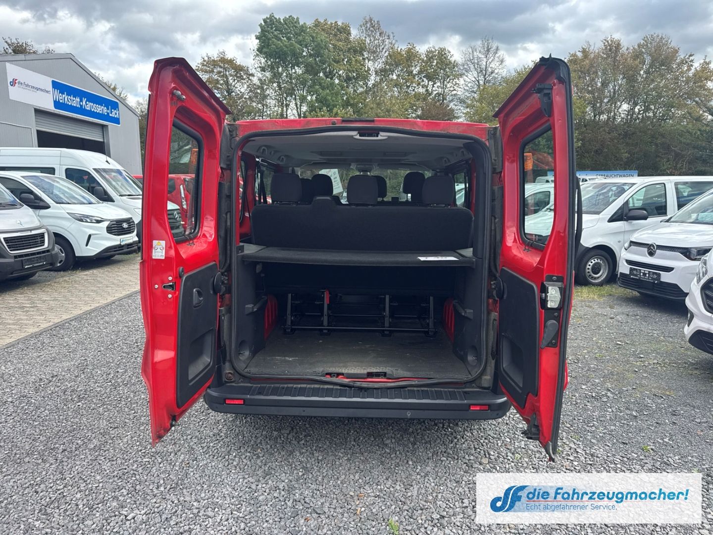Fahrzeugabbildung Opel Vivaro B Kasten Combi L1H1 2,7t *2453 *EXPORT