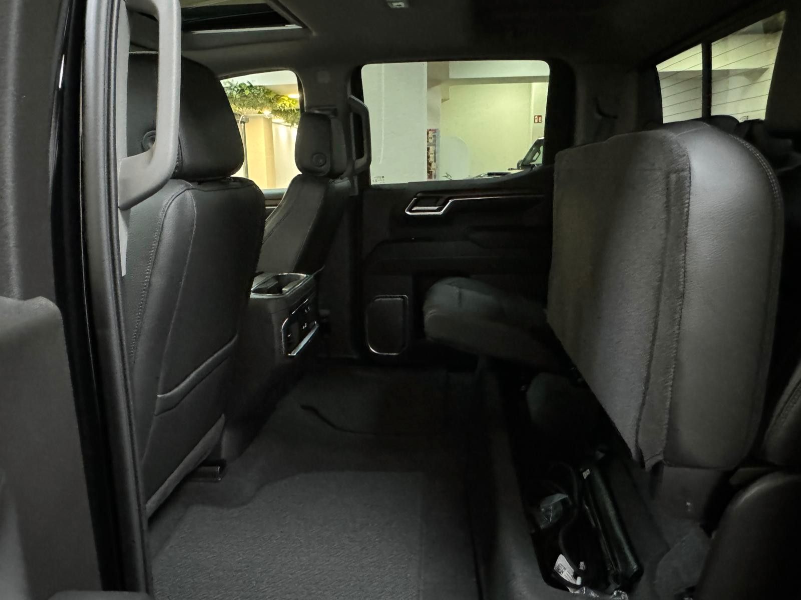 Fahrzeugabbildung GMC SIERRA DENALI 2026 - 4x4-LONG BOX 6.4"