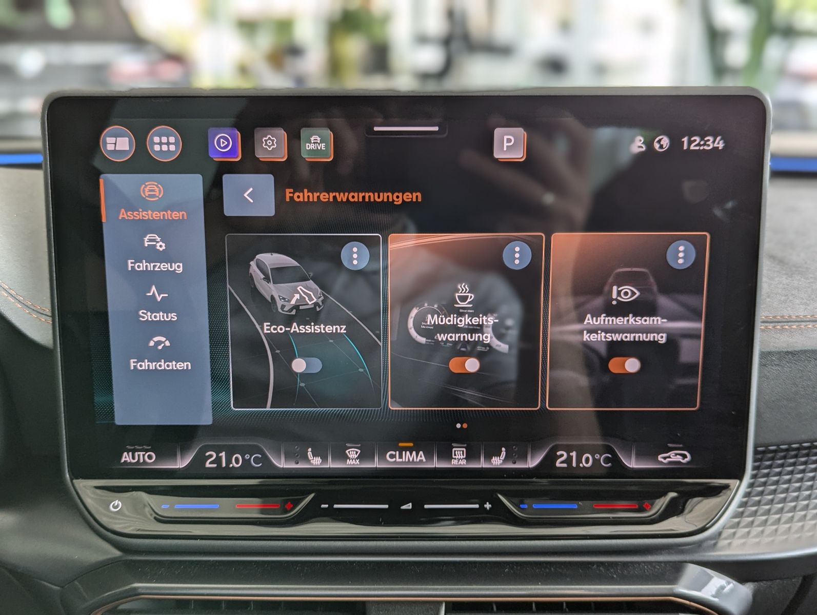 CUPRA Leon 2.0TSI VZ Matrix Pano Sennheiser Kamera 19" - Image 33