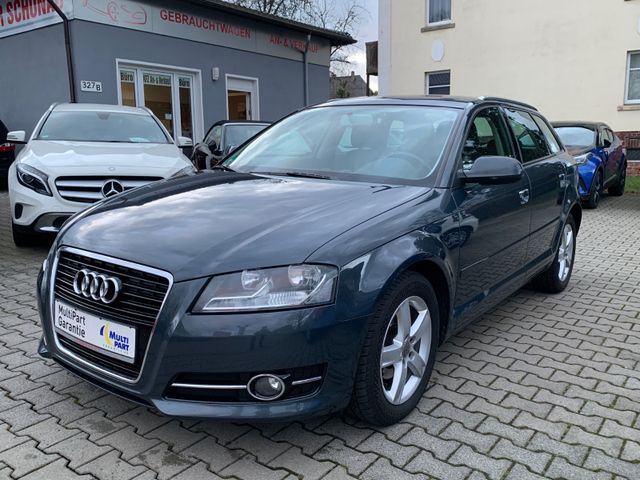 Audi A3 Sportback 1.6 TDI Attraction